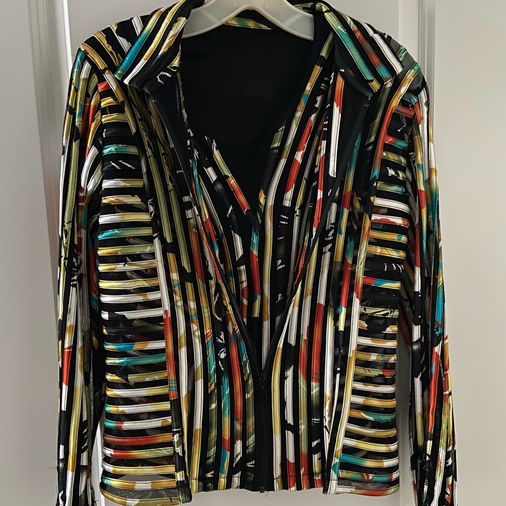 DAMEE, Inc Jacket & Shell Small